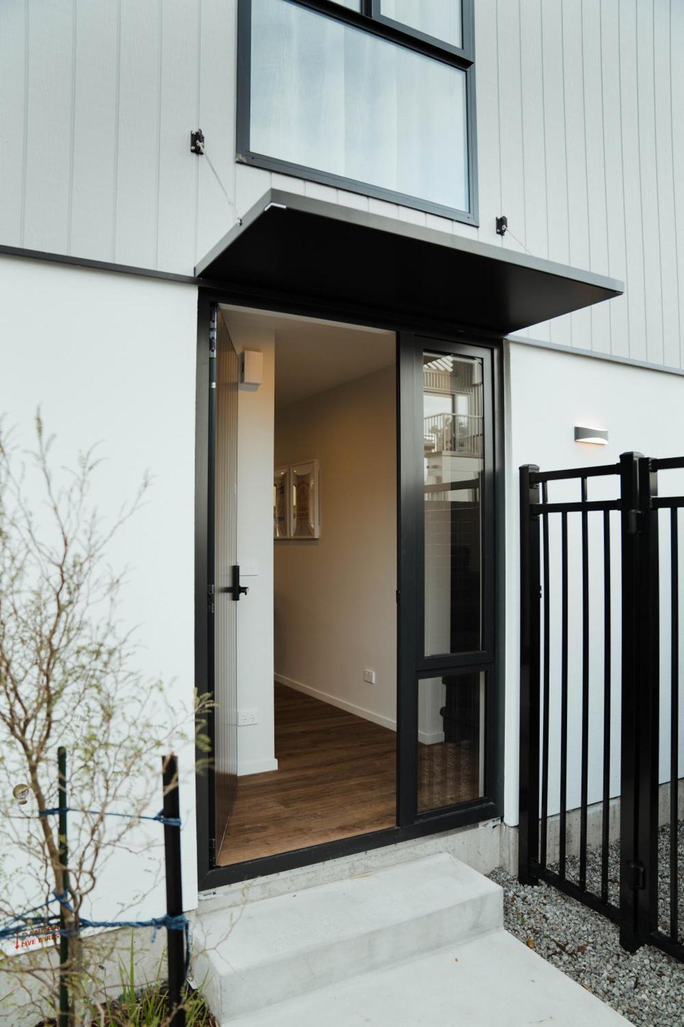 New Townhouse, Heart Of City Centre, 2 Bed 2 Bath, Car Park Christchurch Exterior photo